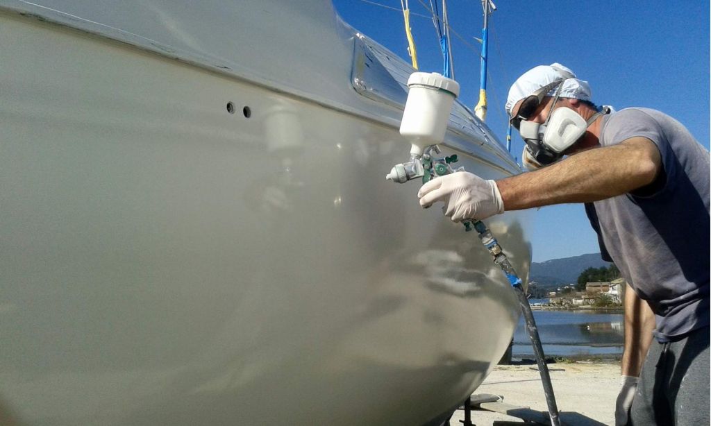 Boat Hull Painting Missouri Boat Hull Paint Repair